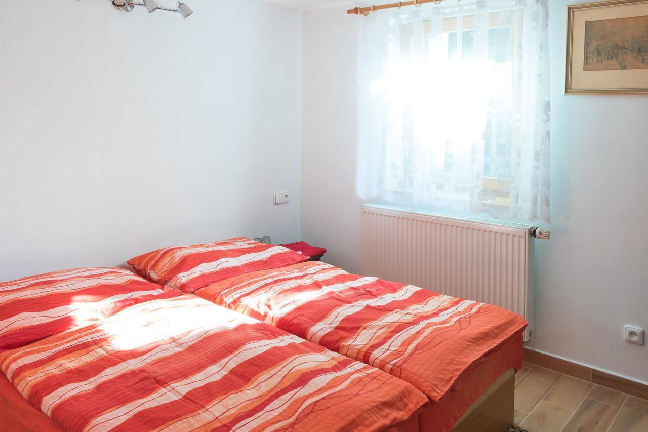 Alton Garni Hotel Czeskie Budziejowice Zewnętrze zdjęcie