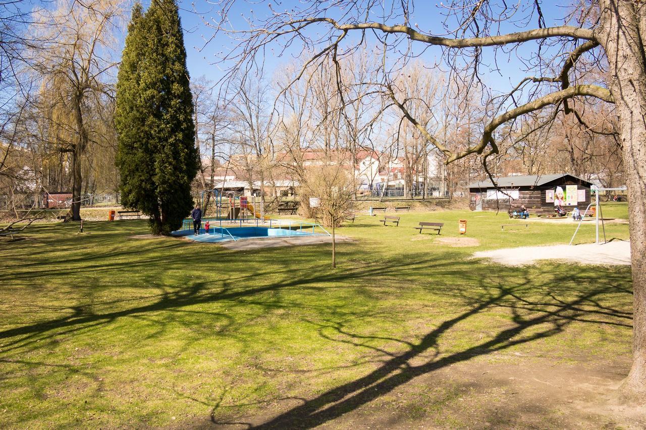 Alton Garni Hotel Czeskie Budziejowice Zewnętrze zdjęcie